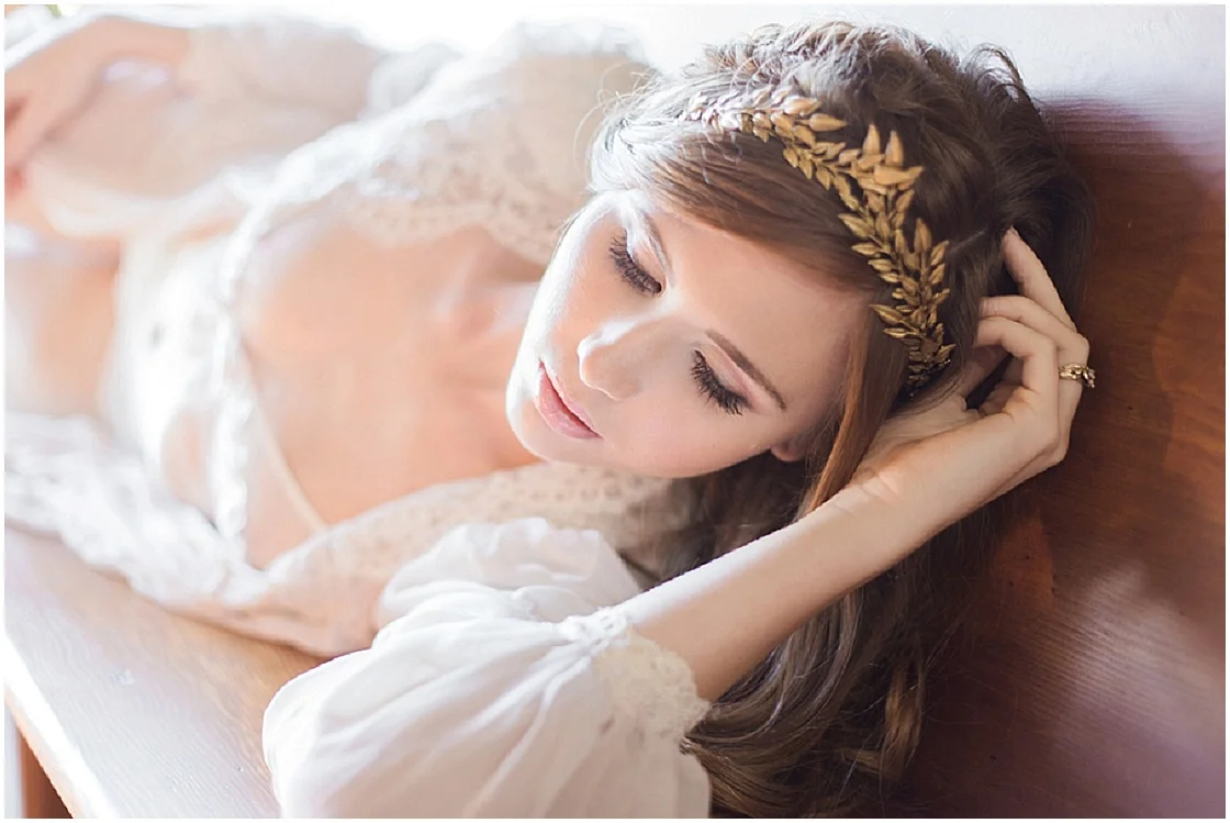 European Bridal Boudoir | Jennifer Munoz Photography | Joy Wed blog | JoyFoley Weddings | www.joy-wed.com