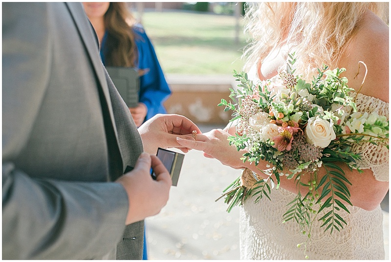 Bohemian Elopement | Spring Wedding | Elle Lily Photography | Joy Wed blog | http://www.joy-wed.com