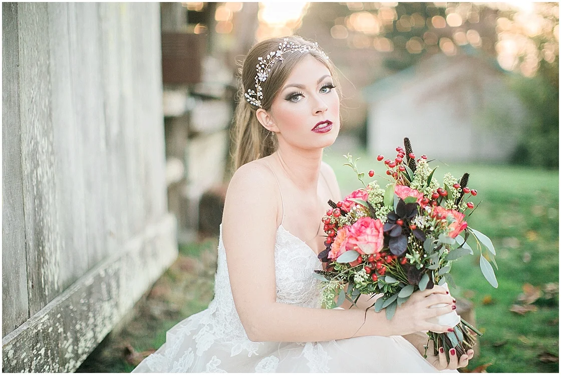 Snow White Wedding Inspiration | Disney Wedding | Simply Sweet Photography by Nomo Akisawa | Joy Wed blog | http://www.joy-wed.com
