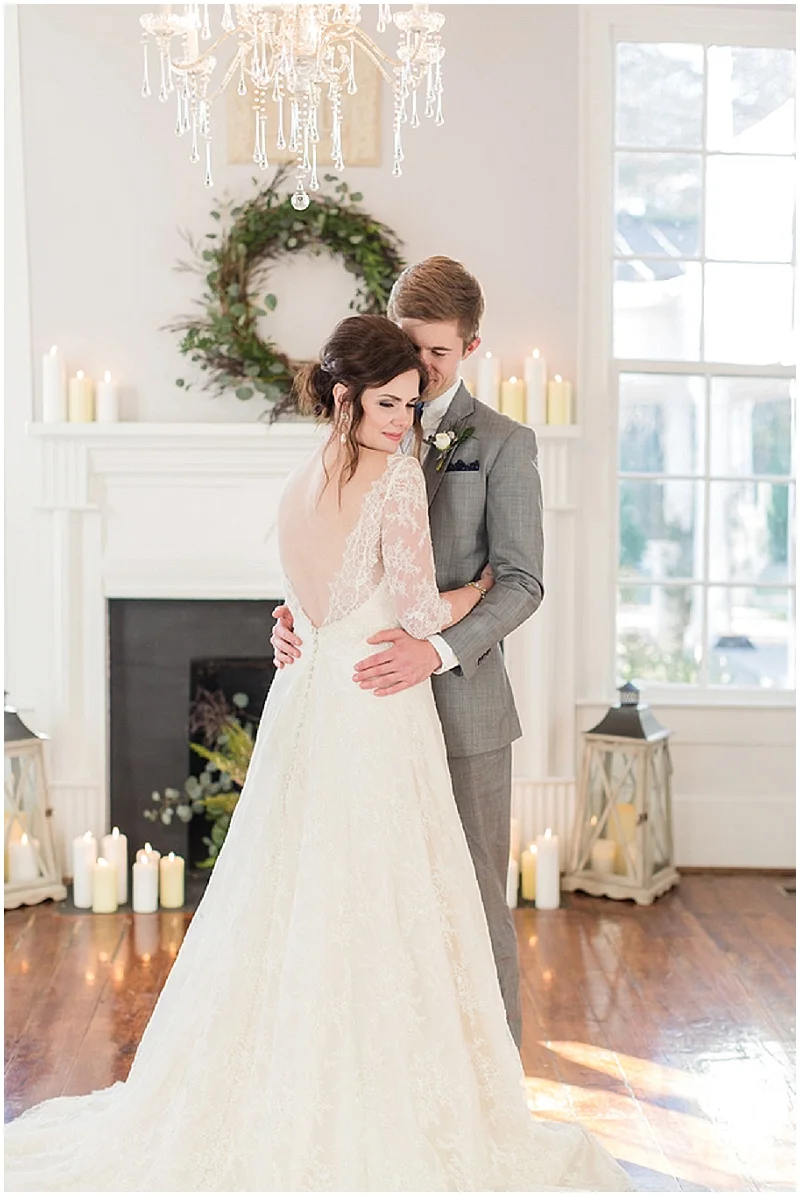 Southern Wedding Inspiration | North Carolina Wedding | Six Foot Photography | Joy Wed blog | http://www.joy-wed.com