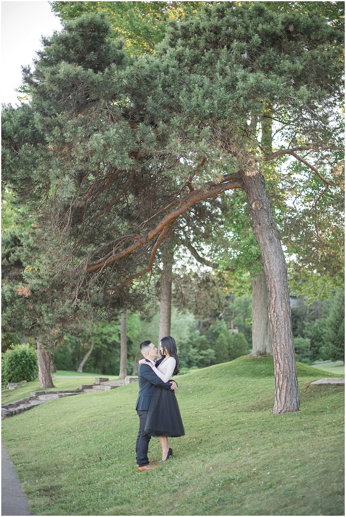 Romantic Engagement Session | Blynda DaCosta | Joy Wed blog | Stacey Foley | www.joy-wed.com