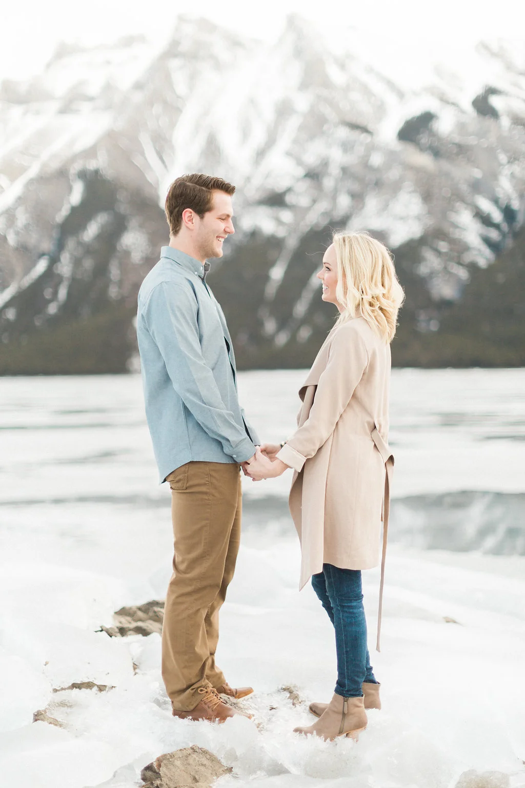 Mountain Engagement | Heidrich Photography | Banff Wedding Photographer | Joy Wed blog | http://www.joywed.com/blog