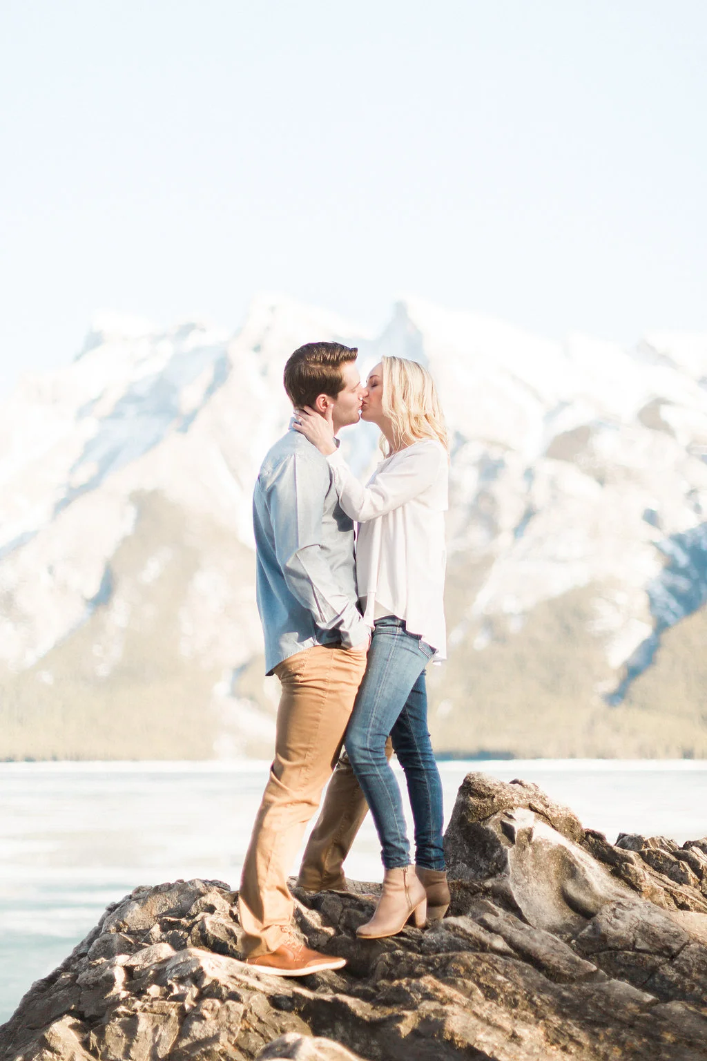 Mountain Engagement | Heidrich Photography | Banff Wedding Photographer | Joy Wed blog | http://www.joywed.com/blog