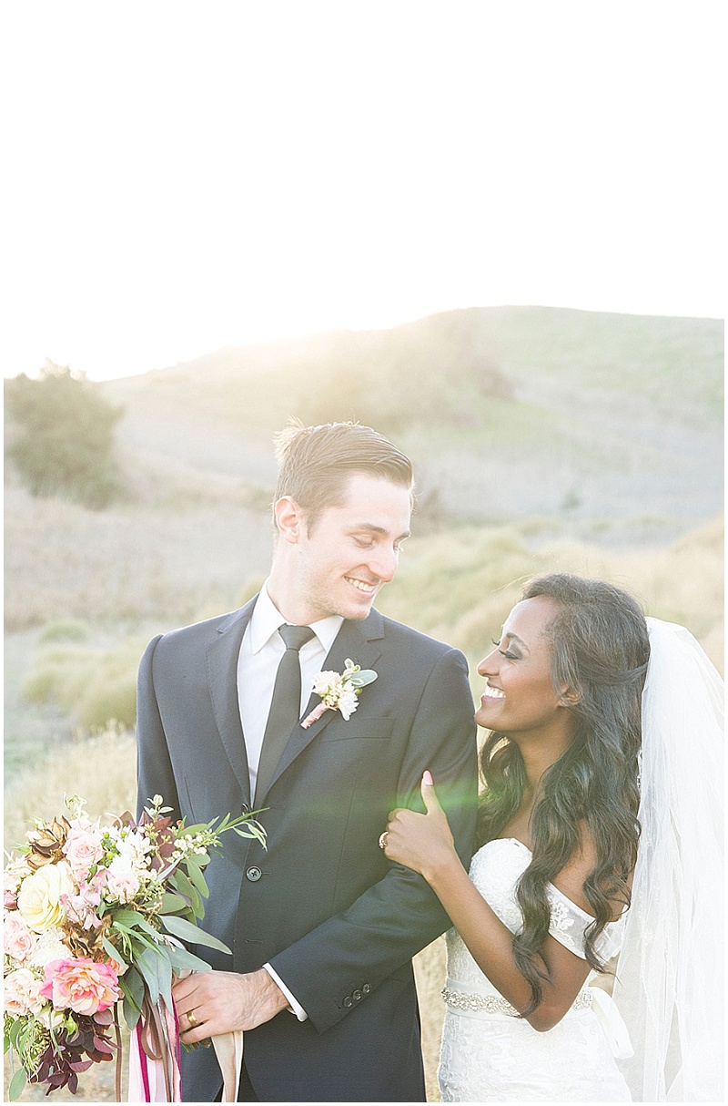 Newlywed Session | Peterson Design & Photography | Joy Wed blog | http://www.joy-wed.com