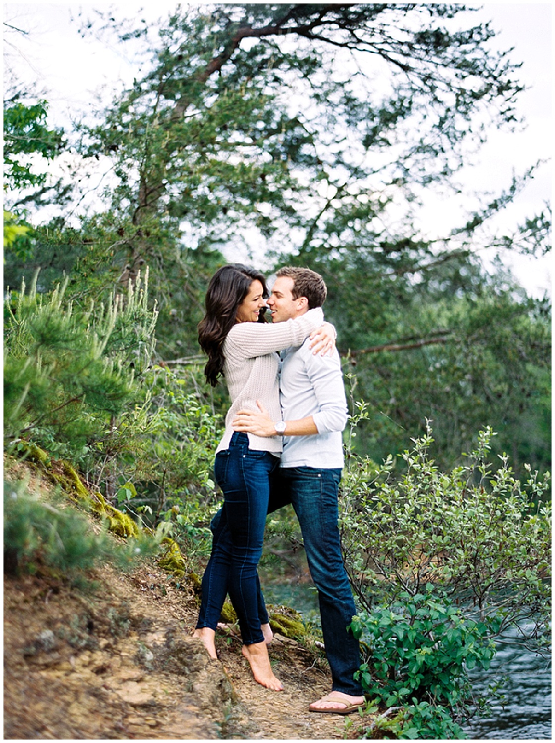 Tennessee Engagement Session | Camping Engagement Session | Fishing Engagement Session | Joy Wed blog | Finch Photo | www.joy-wed.com