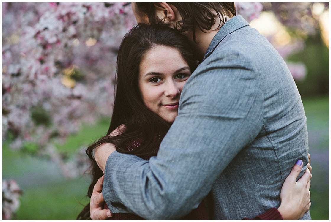 Cherry Blossom Engagement Session | Indigo Lace Collective | Joy Wed blog | http://www.joy-wed.com