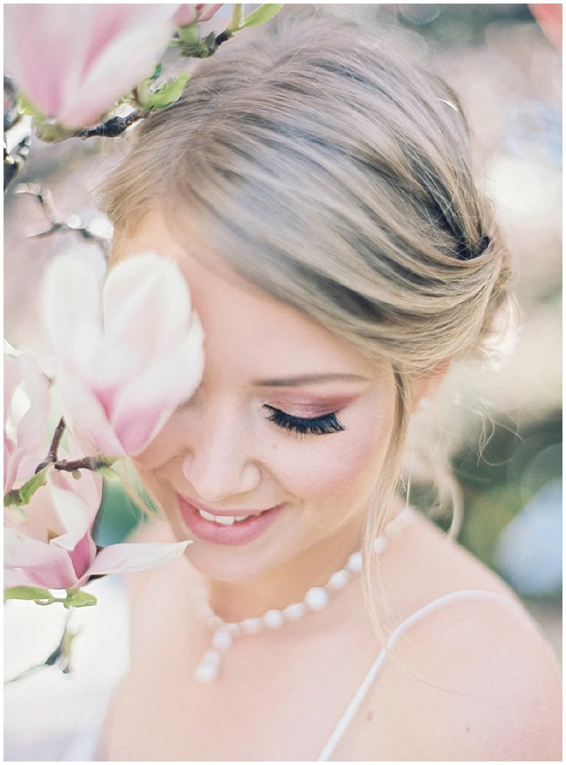 Magnolia Inspired Shoot | Jenna Hill Photography | Spring Wedding | Joy Wed blog | http://www.joy-wed.com