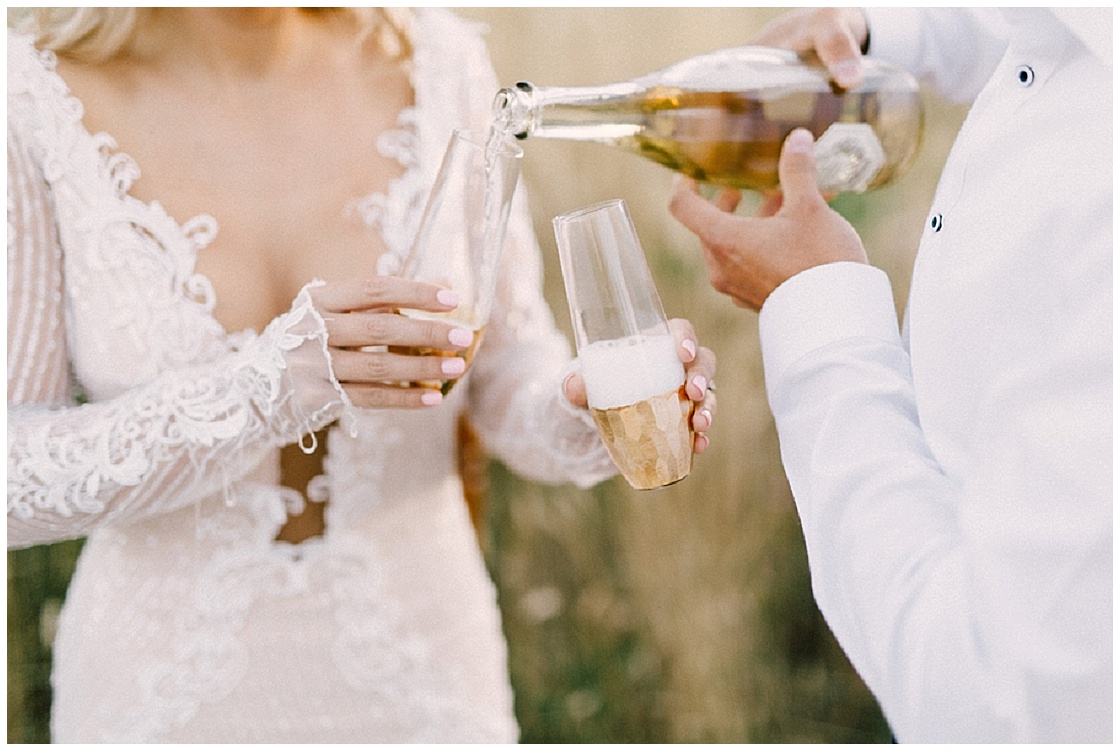 Intimate Elopement | Kate Becker Photography | Joy Wed blog | http://www.joy-wed.com