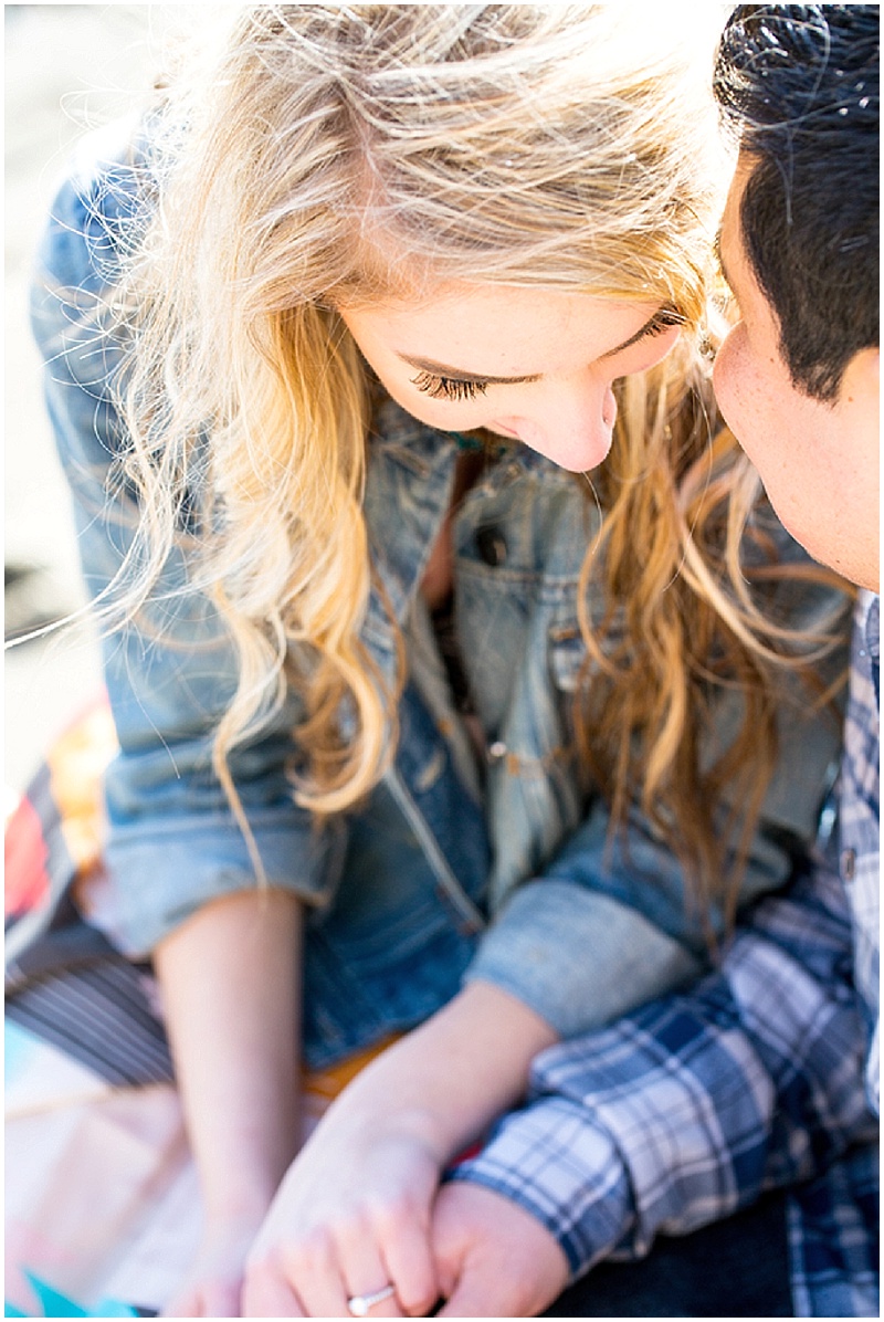 Beach Engagement | Solie Designs | Joy Wed blog | http://www.joy-wed.com