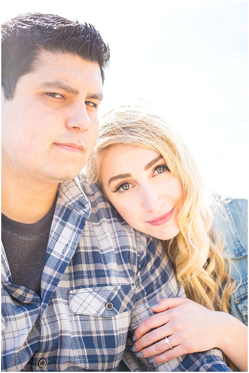 Beach Engagement | Solie Designs | Joy Wed blog | http://www.joy-wed.com
