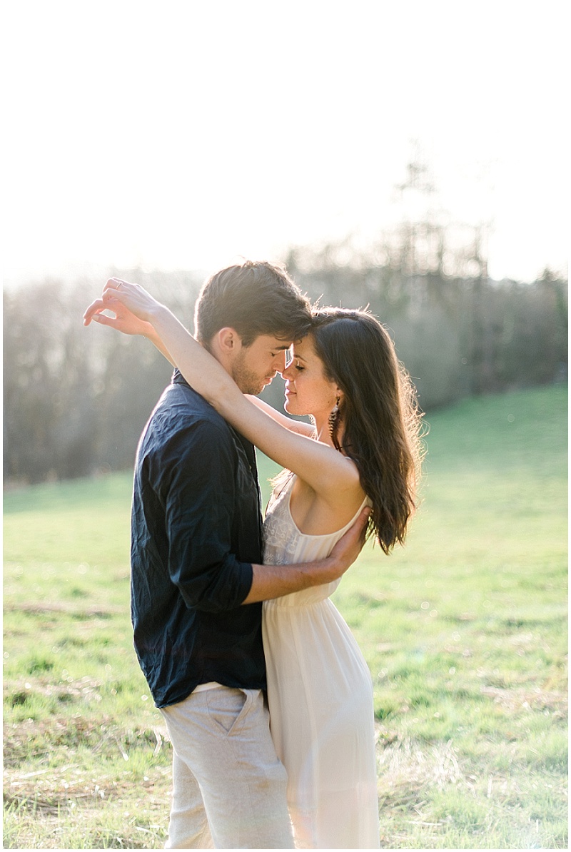 Czech Republic Engagement Session | Baru La Photo | Joy Wed blog | http://www.joy-wed.com