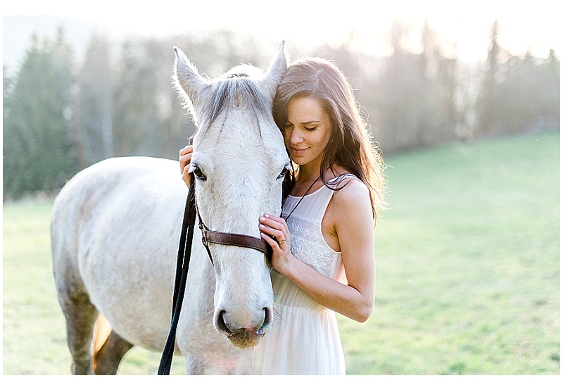 Czech Republic Engagement Session | Baru La Photo | Joy Wed blog | http://www.joy-wed.com