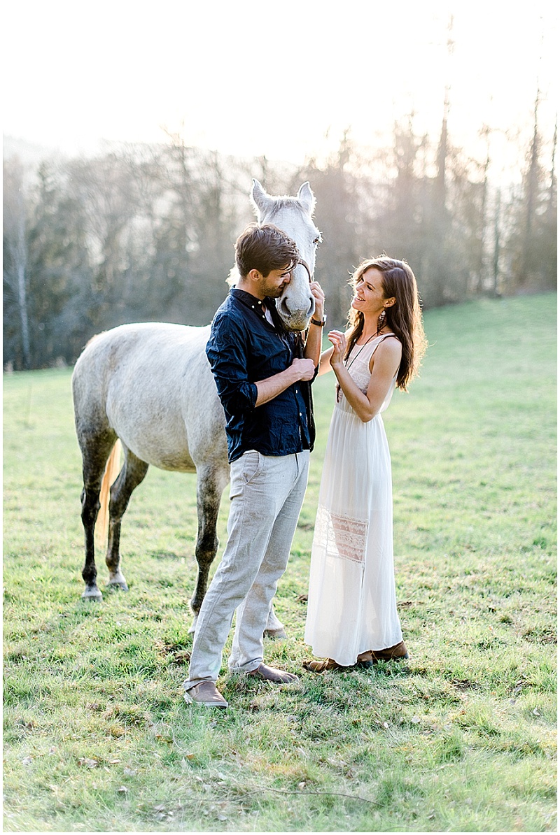 Czech Republic Engagement Session | Baru La Photo | Joy Wed blog | http://www.joy-wed.com