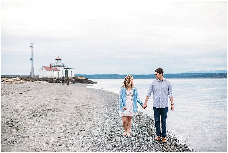 Seattle Engagement Session | Beach Engagement Session | Katie Day Photos | Joy Wed blog | www.joy-wed.com
