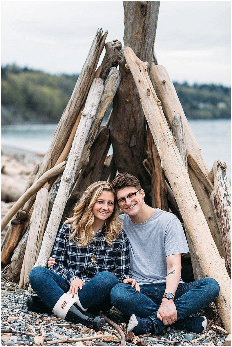 Seattle Engagement Session | Beach Engagement Session | Katie Day Photos | Joy Wed blog | www.joy-wed.com