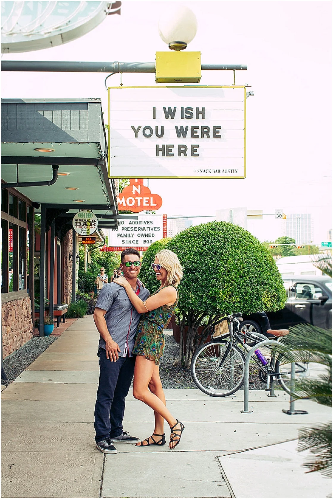 Beach Engagement | City Engagement | Lauren Reynolds Photography | Joy Wed blog | http://www.joy-wed.com