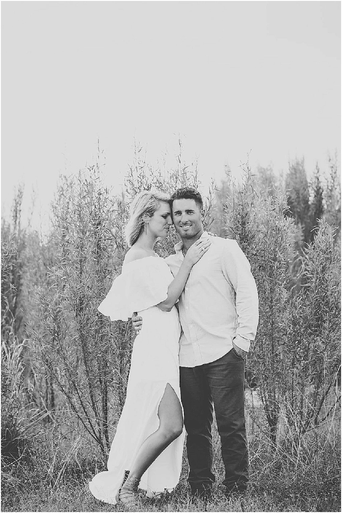 Beach Engagement | City Engagement | Lauren Reynolds Photography | Joy Wed blog | http://www.joy-wed.com