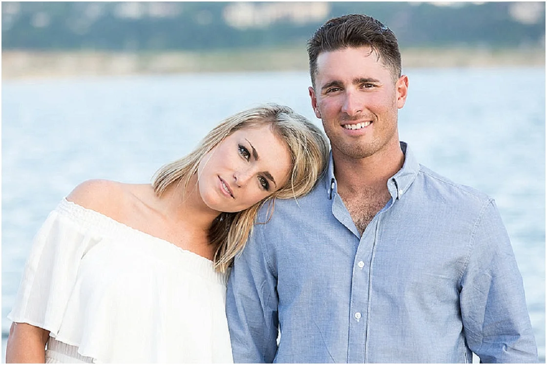 Beach Engagement | City Engagement | Lauren Reynolds Photography | Joy Wed blog | http://www.joy-wed.com