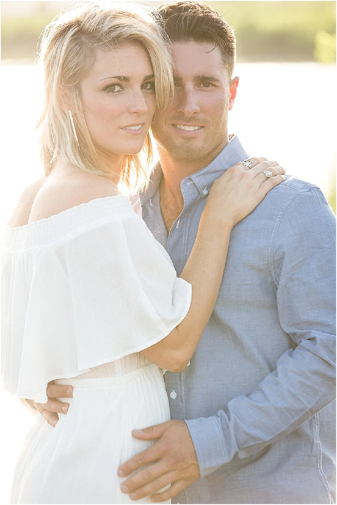 Beach Engagement | City Engagement | Lauren Reynolds Photography | Joy Wed blog | http://www.joy-wed.com
