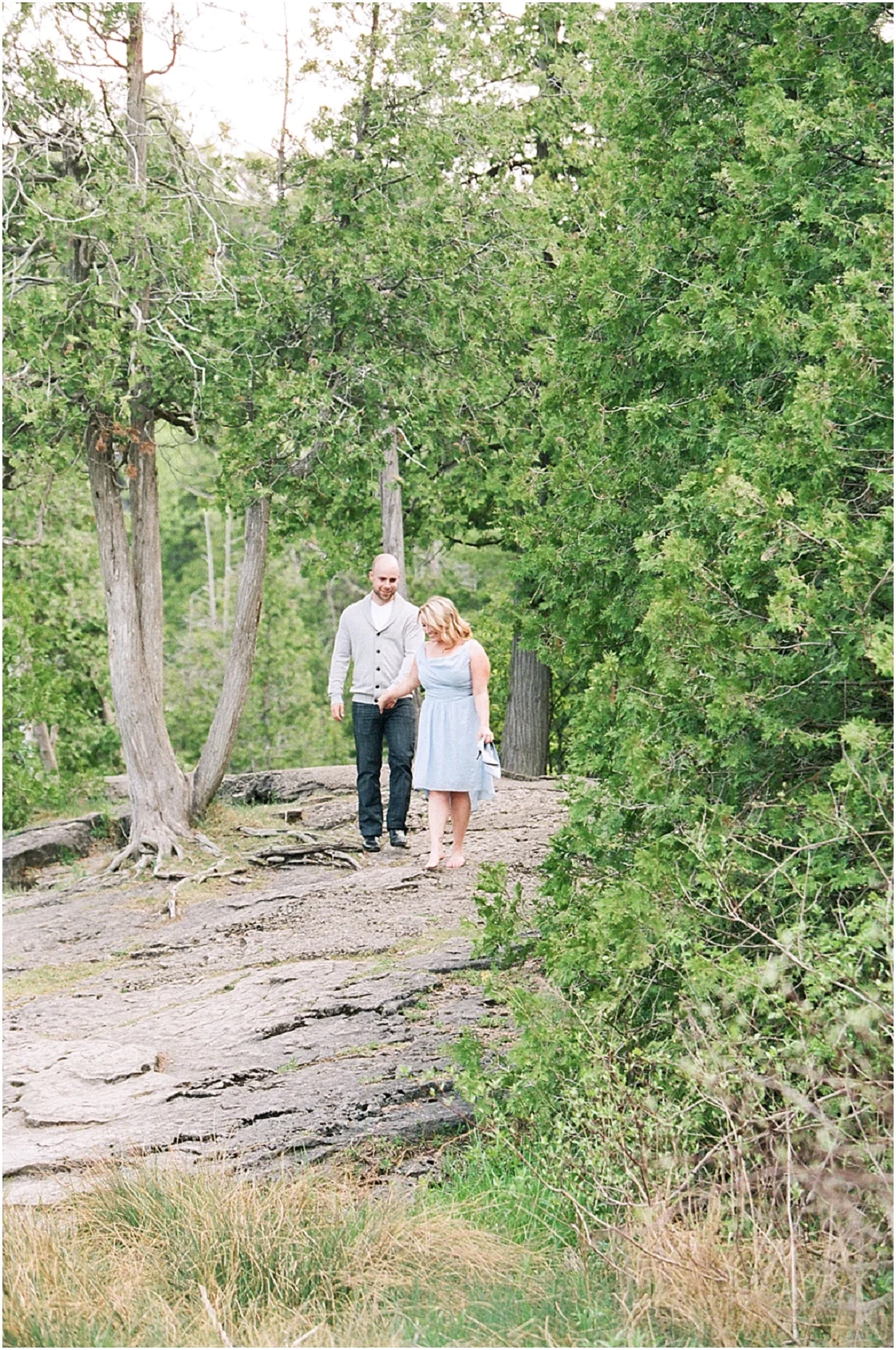 Organic Engagement Session | Canadian Wedding Blog | Martina Wendland | Joy Wed blog | http://www.joy-wed.com