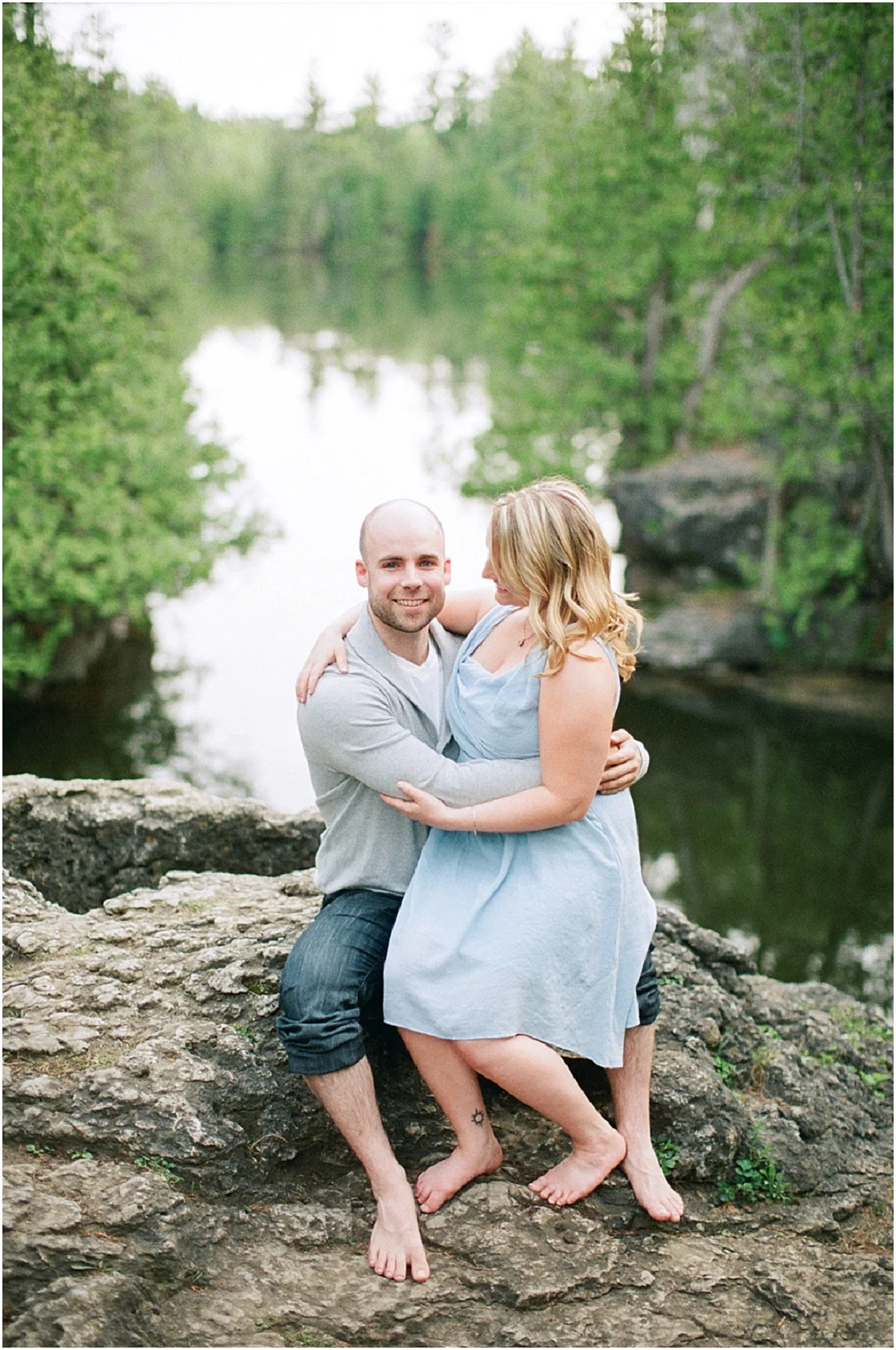 Organic Engagement Session | Canadian Wedding Blog | Martina Wendland | Joy Wed blog | http://www.joy-wed.com
