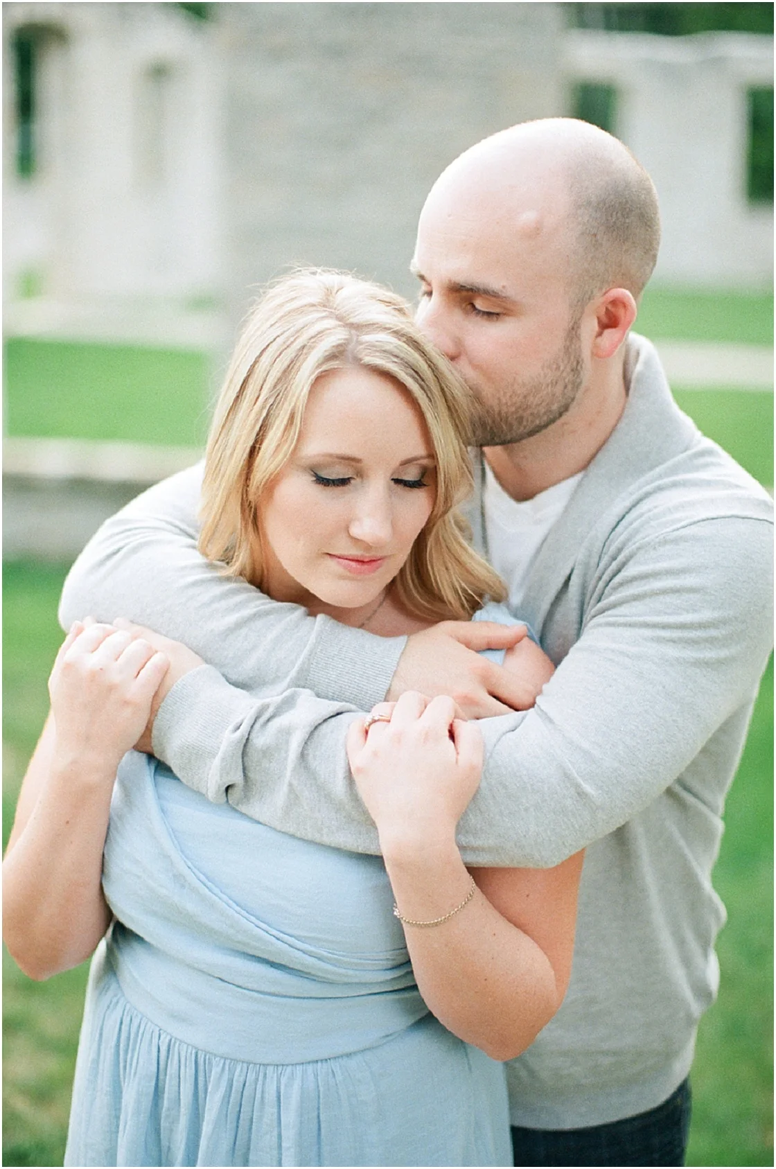 Organic Engagement Session | Canadian Wedding Blog | Martina Wendland | Joy Wed blog | http://www.joy-wed.com