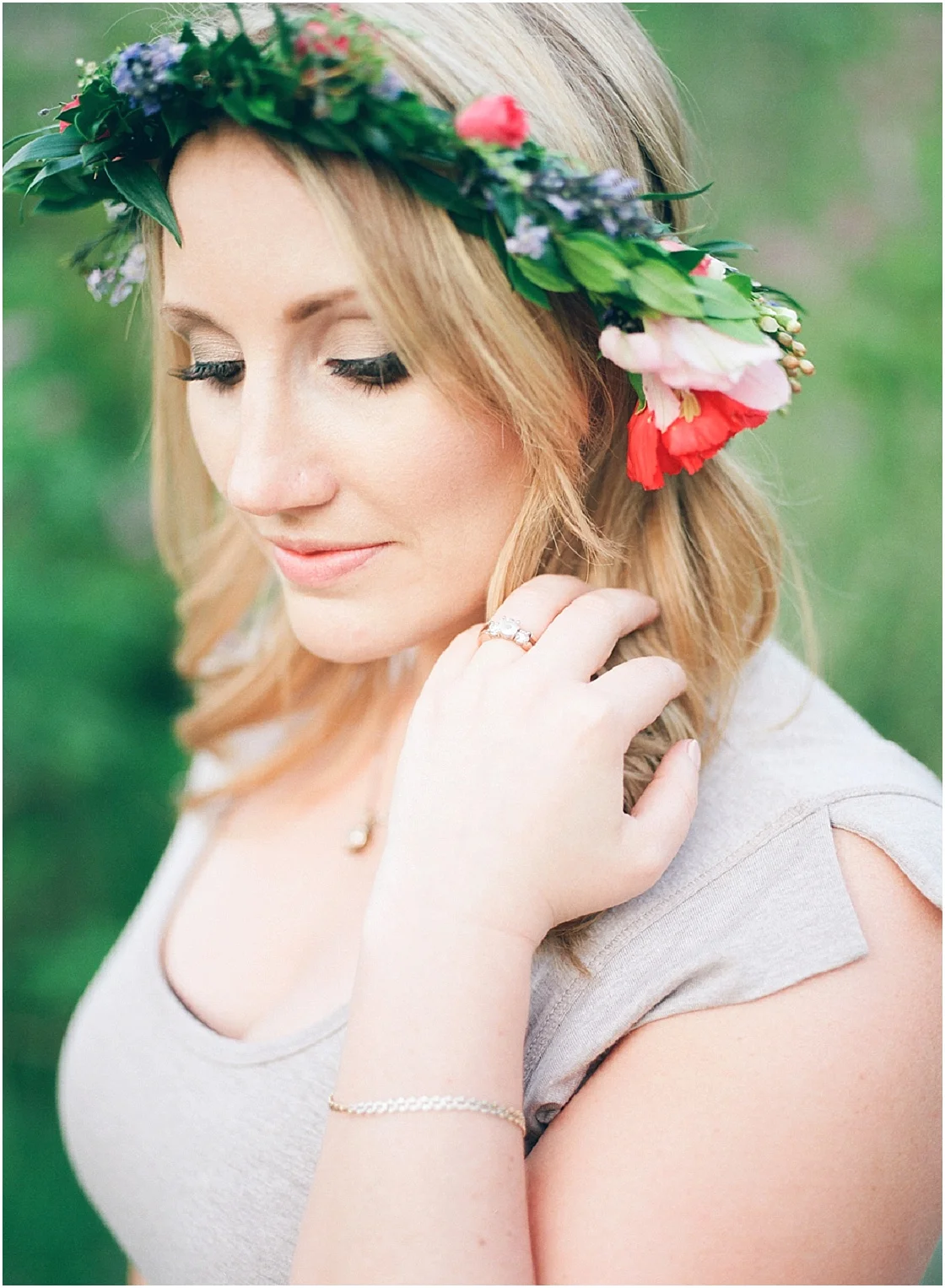 Organic Engagement Session | Canadian Wedding Blog | Martina Wendland | Joy Wed blog | http://www.joy-wed.com