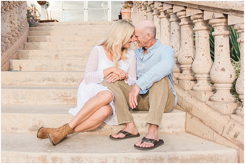 Beach Engagement Session | Stevie Dee Photography | Joy Wed blog | http://www.joy-wed.com