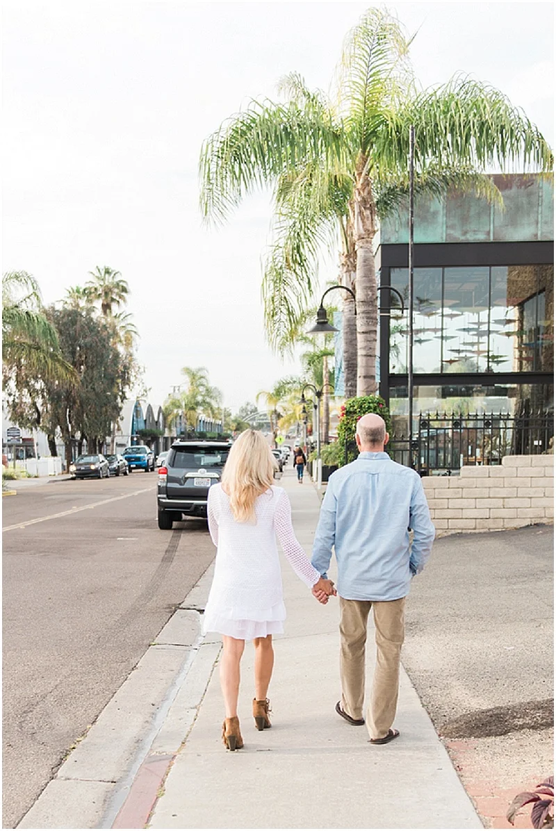 Beach Engagement Session | Stevie Dee Photography | Joy Wed blog | http://www.joy-wed.com