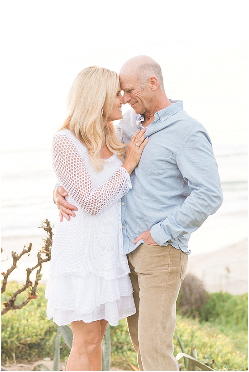 Beach Engagement Session | Stevie Dee Photography | Joy Wed blog | http://www.joy-wed.com