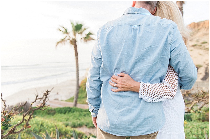 Beach Engagement Session | Stevie Dee Photography | Joy Wed blog | http://www.joy-wed.com