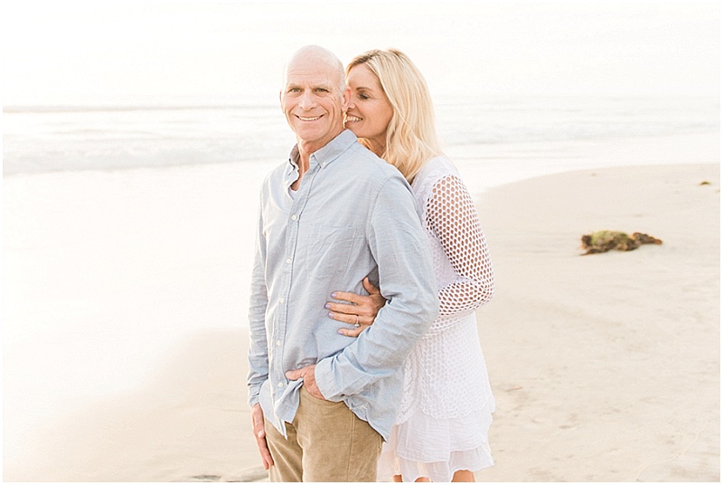 Beach Engagement Session | Stevie Dee Photography | Joy Wed blog | http://www.joy-wed.com