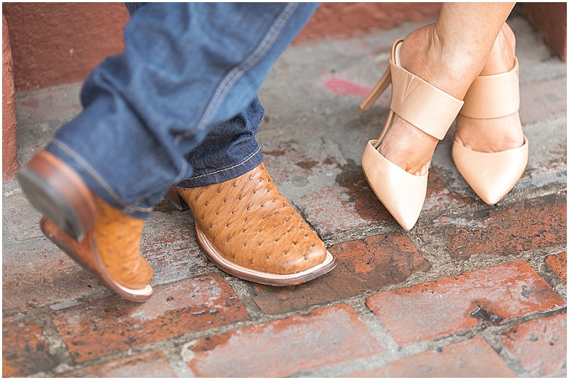 Louisiana Engagement Session | French Quarter, Louisiana | Arte De Vie | Joy Wed blog | www.joy-wed.com