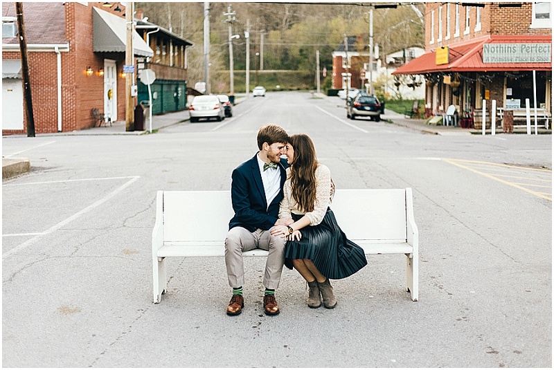 Tennessee Engagement Session | Cumberland Gap | Erin Morrison Photography | Joy Wed blog | http://www.joy-wed.com