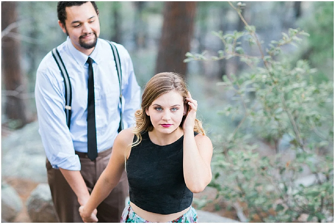 Retro Engagement Session | Arizona Photographer | Peaches & Twine Photography | Joy Wed blog | http://www.joy-wed.com