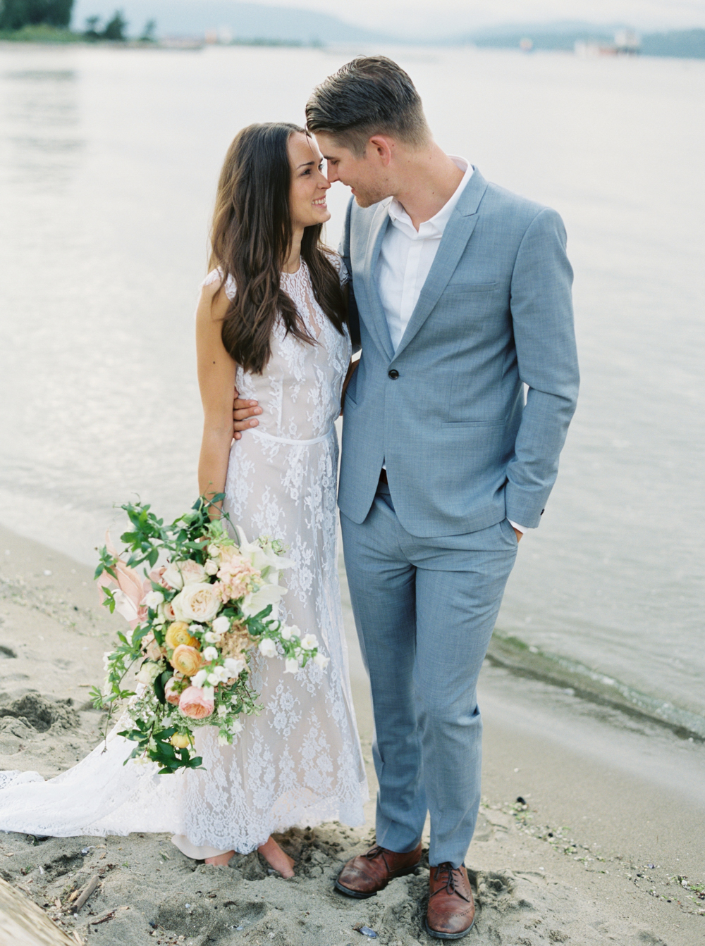 Seaside Wedding Inspiration | Christie Graham Photography | Joy Wed blog