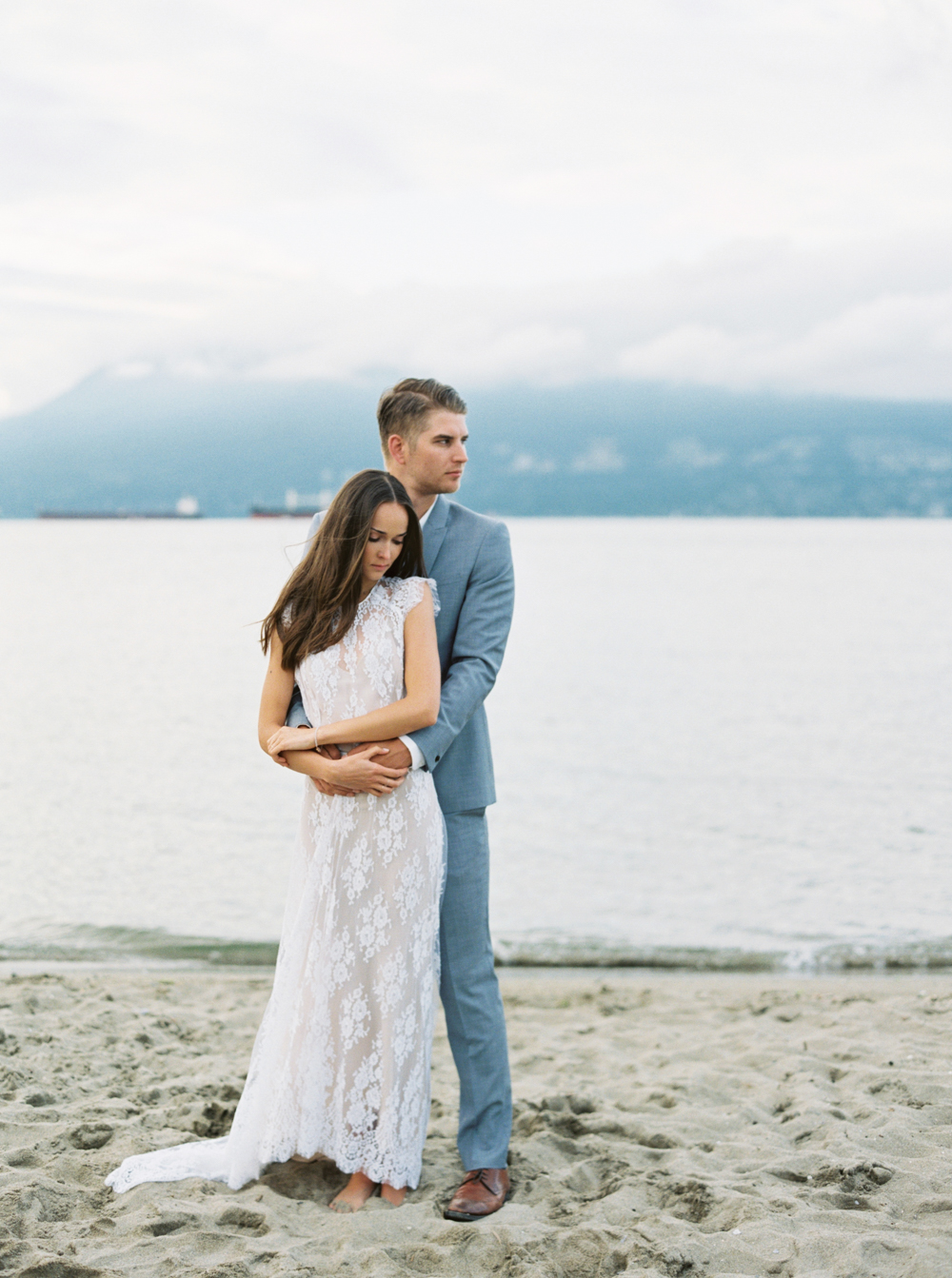 Seaside Wedding Inspiration | Christie Graham Photography | Joy Wed blog