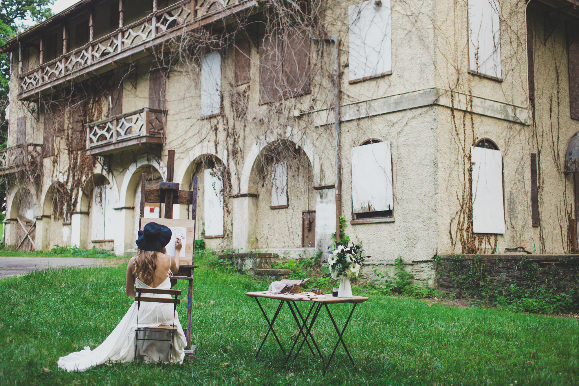 Art Inspired Wedding Editorial | Leah Beilhart | Joy Wed blog