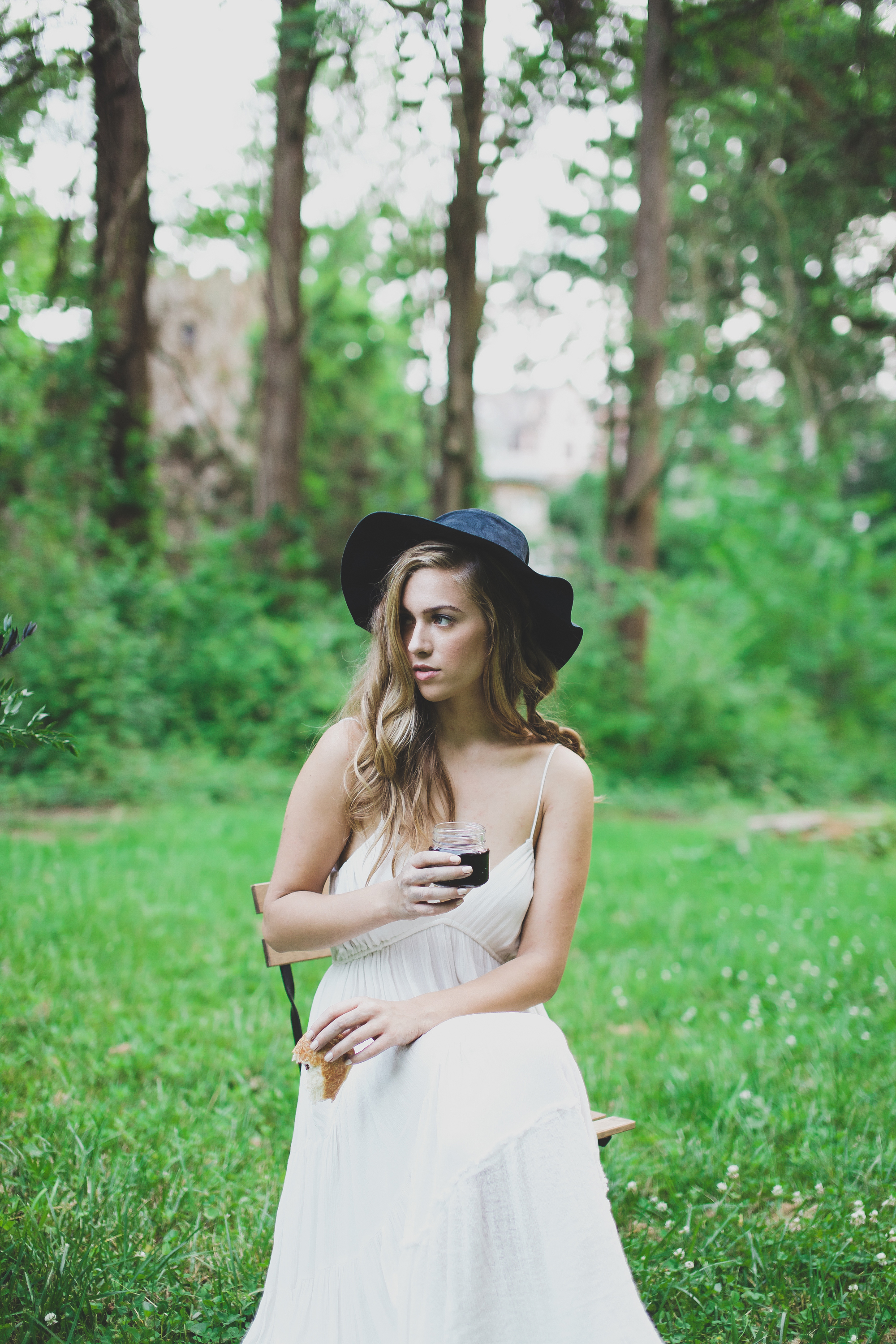 Art Inspired Wedding Editorial | Leah Beilhart | Joy Wed blog