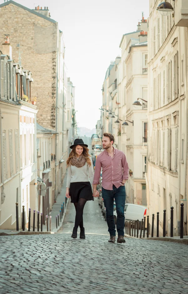 Honeymoon in Paris | Anna Genevieve | Joy Wed blog
