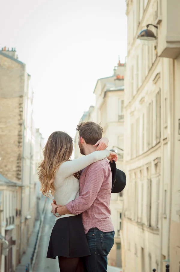 Honeymoon in Paris | Anna Genevieve | Joy Wed blog