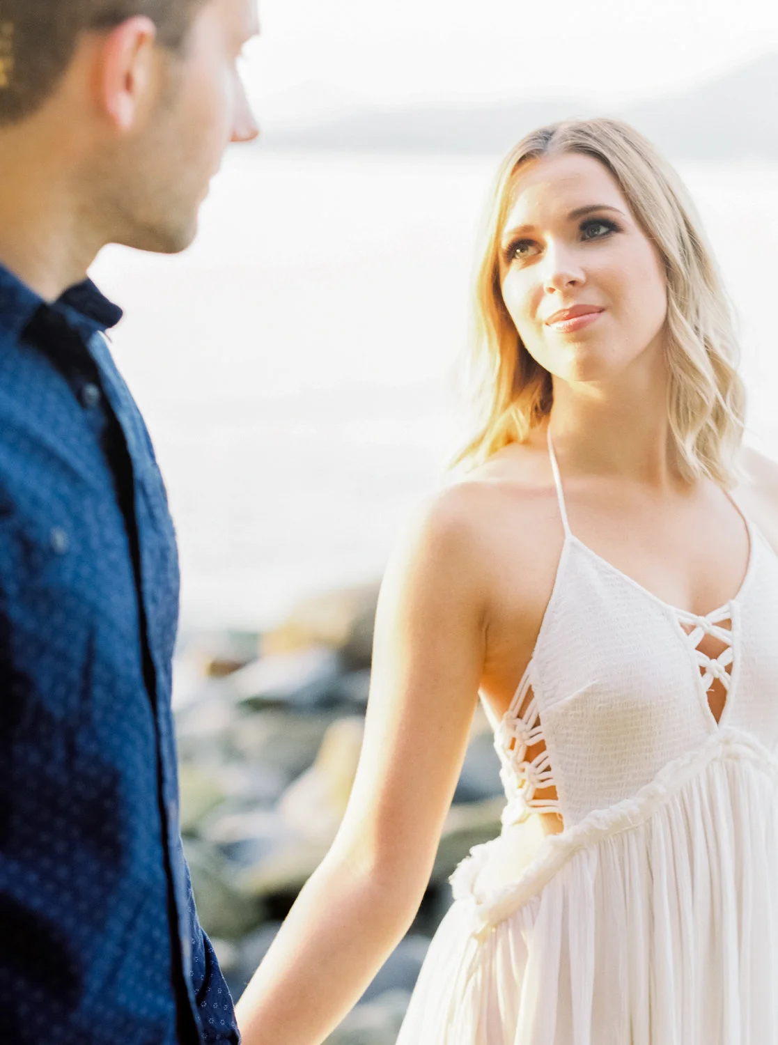Porteau Cove Engagement | Wind and River | Joy Wed blog | http://www.joy-wed.com