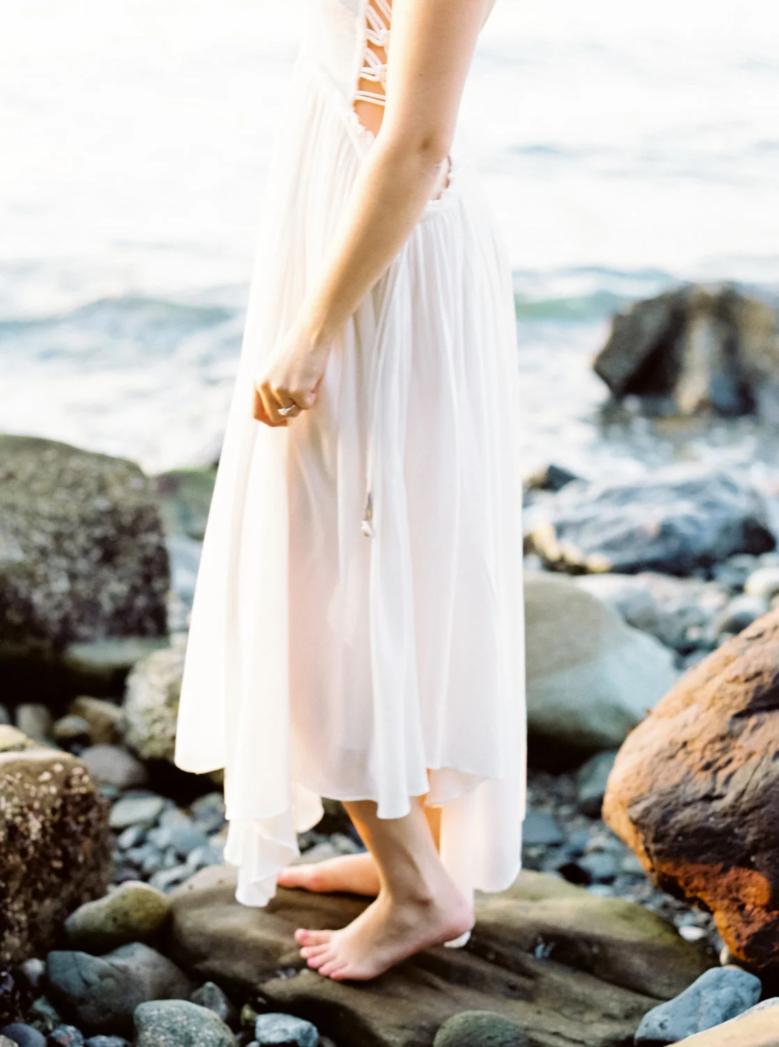 Porteau Cove Engagement | Wind and River | Joy Wed blog | http://www.joy-wed.com