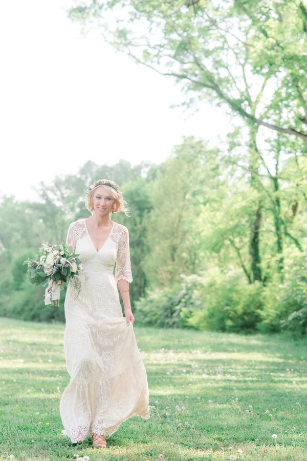 Backyard Nashville Wedding | Rebecca Denton Photography | Joy Wed blog | http://www.joy-wed.com
