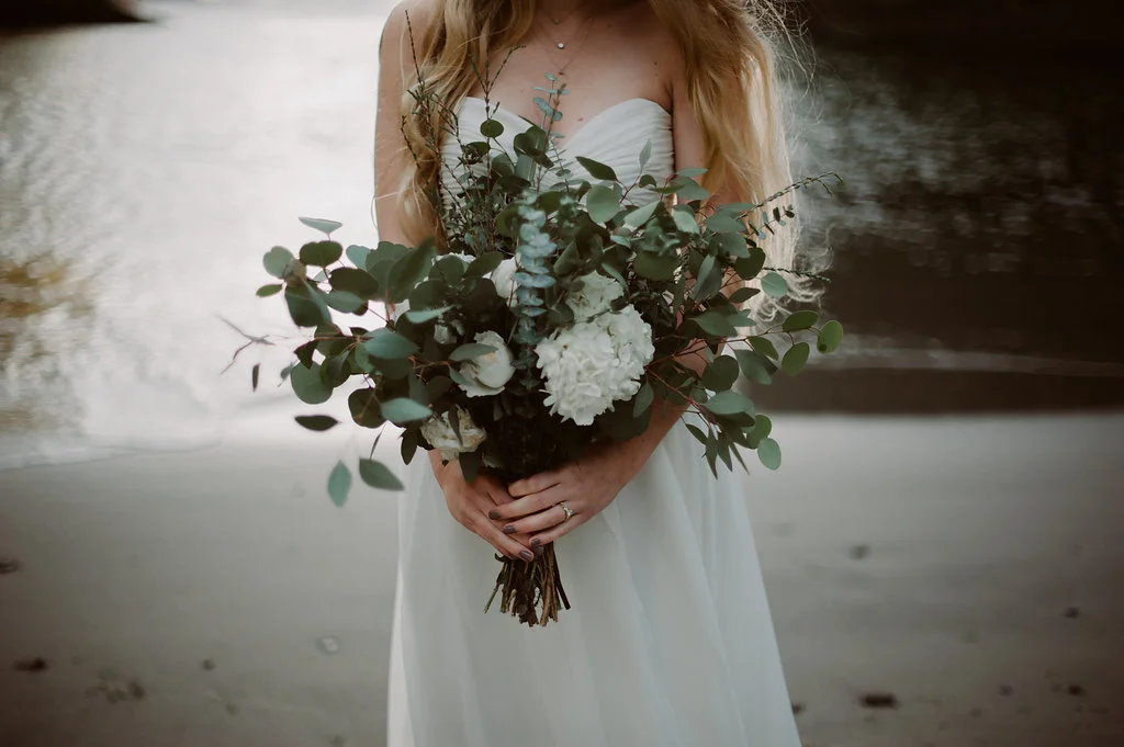 Washington Coast Engagement | Sprigs & Jade | Joy Wed blog | http://www.joy-wed.com