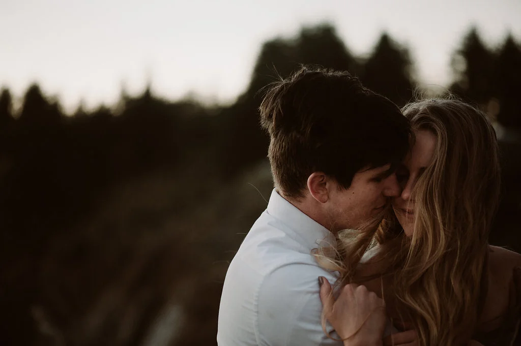 Washington Coast Engagement | Sprigs & Jade | Joy Wed blog | http://www.joy-wed.com