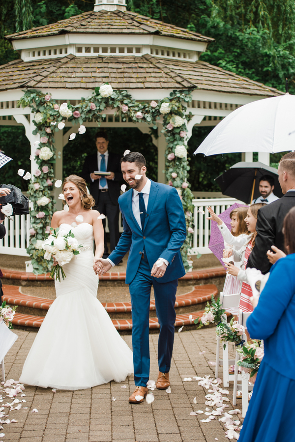 Garden Wedding | Benjamin Clifford Photography | Joy Wed blog | http://www.joy-wed.com