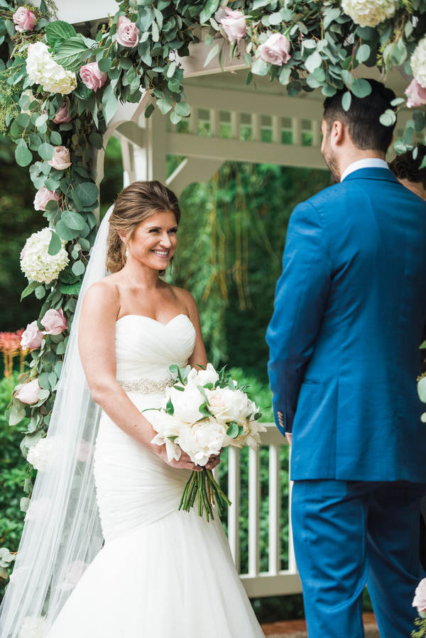 Garden Wedding | Benjamin Clifford Photography | Joy Wed blog | http://www.joy-wed.com