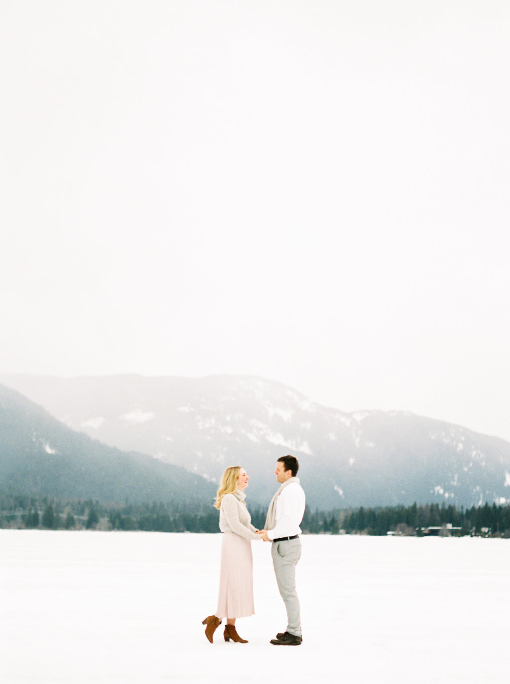 Winter Whistler Engagement Session | Christine Pienaar Photography | Joy Wed | http://www.joy-wed.com