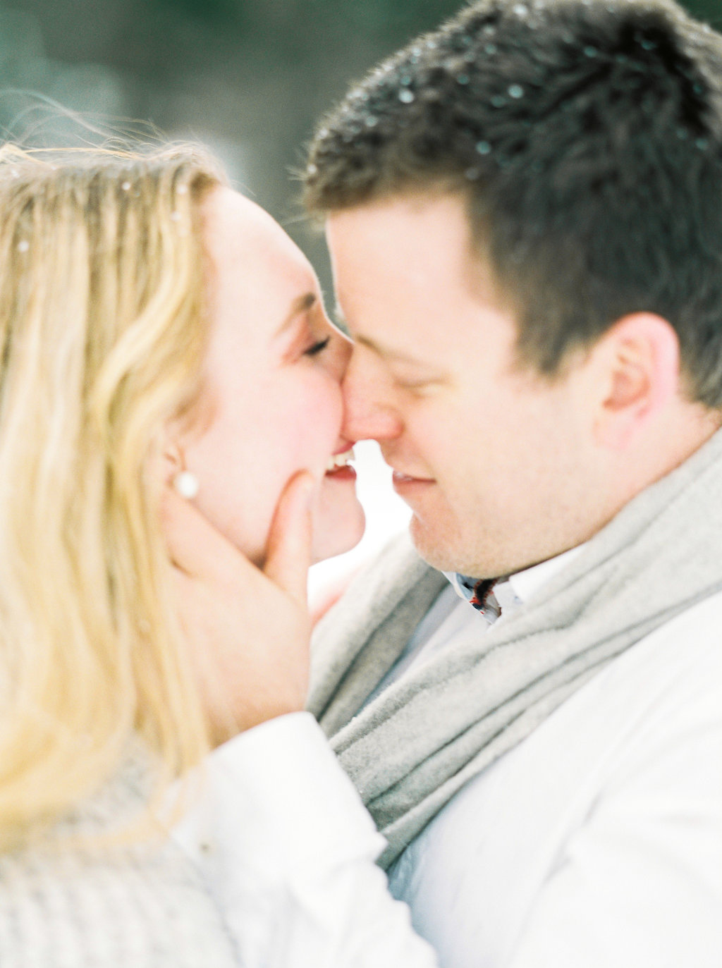 Winter Whistler Engagement Session | Christine Pienaar Photography | Joy Wed | http://www.joy-wed.com